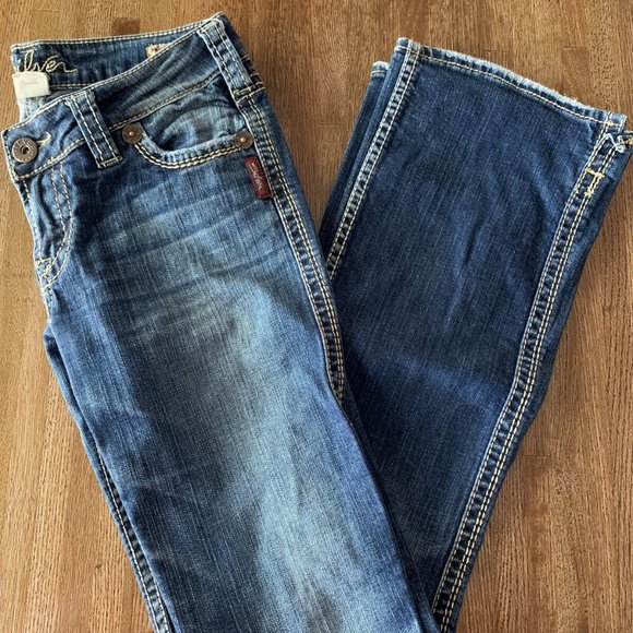 Silver Jeans Denim - Silver Francis 18" Bootcut Distressed Medium Wash Blue Jeans, Size 27x31